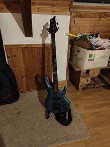 Bass Guitar LTD B104
