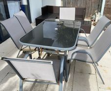 6 Seater Table & Chairs