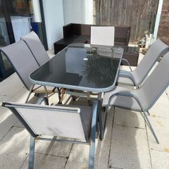 6 Seater Table & Chairs