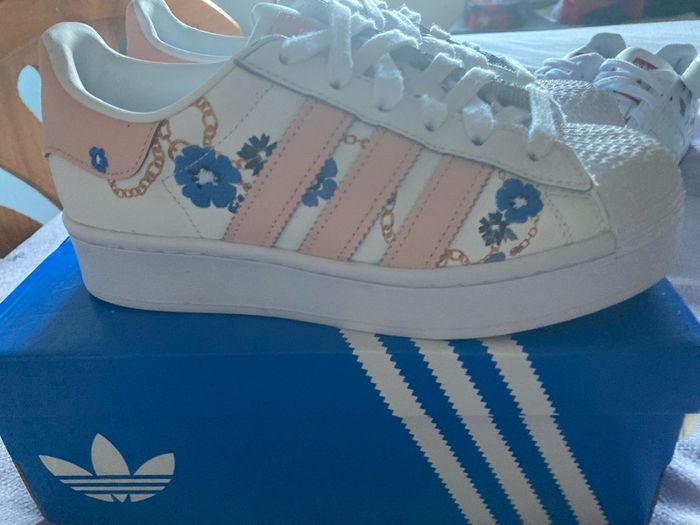 Adidas Superstars Bold