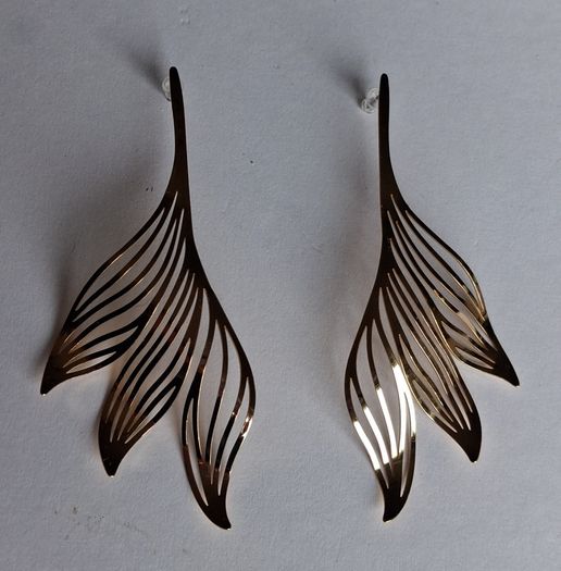 Gold Wavy Sculpted Fluid Leaf Earrings