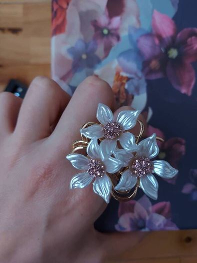 jewellery