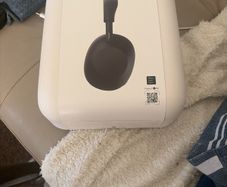 headphones Sony M6