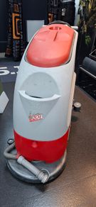 floor scrubber/Buffer