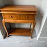 hall table Image 3