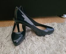 womans shoes
