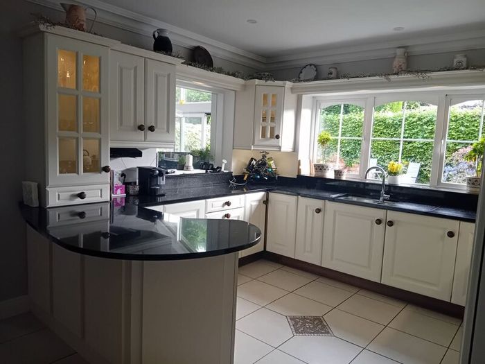 Kitchen for sale Munster Area