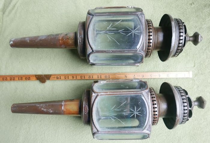 Vintage Pair of Brass Carriage Lamps, by Lime House Lamp Company, pierced canopies, bevelled etched glass chambers, 22" long