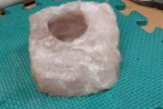 Quartz candle holder