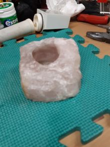 Quartz candle holder