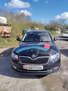 Breaking Skoda superb 2015 2.0tdi cfgb ppx lf9r