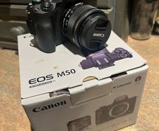 Canon EOS M50 Kit