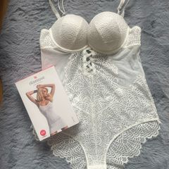 Lingerie accessories