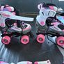Roller skates & Pads & Helmet Image 2