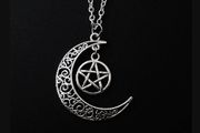 Goth Style Pendant + matching earrings available