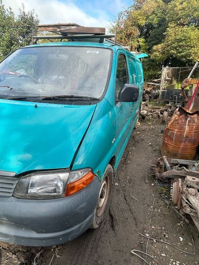 toyota hiace for parts