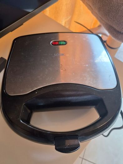 sandwich maker