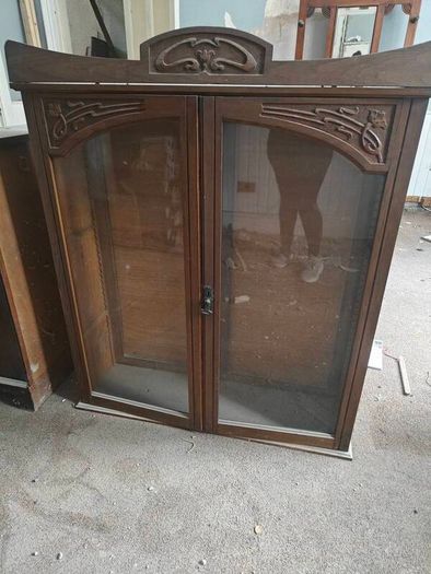 Free - Display  Vintage Cabinet