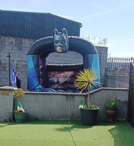 Batman Bouncing Castle