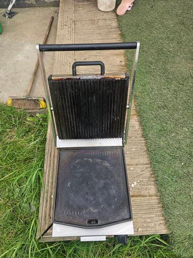 electric grill cast iron plates