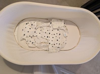 Snoo Smart Bassinet