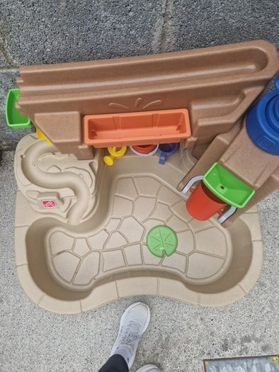 outdoor childrens toys