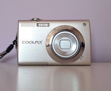 Nikon Coolpix S4000