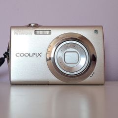 Nikon Coolpix S4000