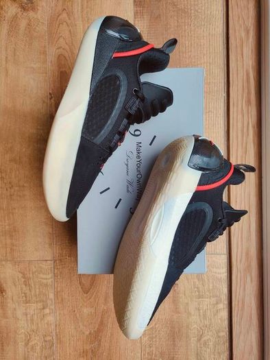 basketball shoes