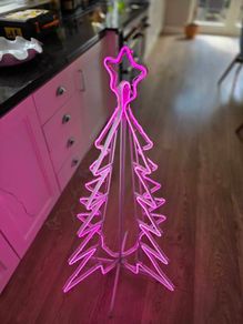 Christmas Tree neon pink