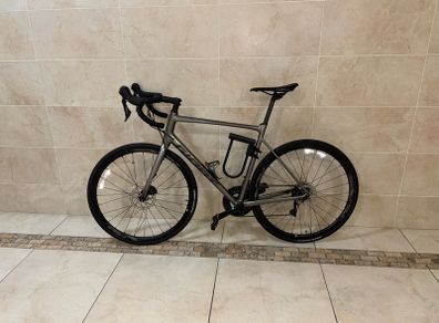 Giant Contend SL ( size L )