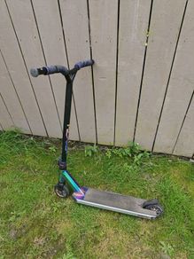Invert FS2 stunt scooter