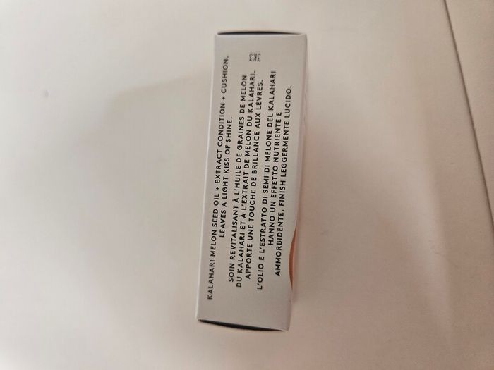 Fenty Beauty Hydrating + Strengthening Lip Oil