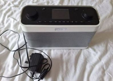 Roberts Stream Radio