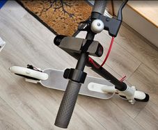 White Xiaomi M365 Electric Scooter (2018) + Extras - Flat Front Tyre