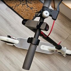 White Xiaomi M365 Electric Scooter (2018) + Extras - Flat Front Tyre