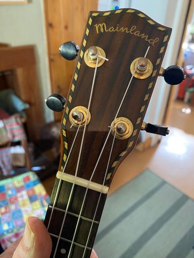 Mainland Red Cedar Concert Ukulele