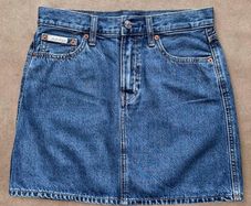 Calvin Klein Classic Mid-Blue Denim Mini Skirt UK 8/10/W26