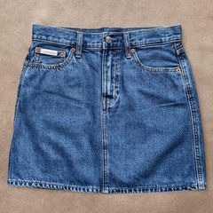 Calvin Klein Classic Mid-Blue Denim Mini Skirt UK 8/10/W26