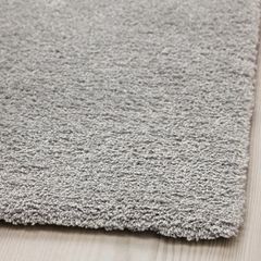 Low pile light grey rug 2x3m