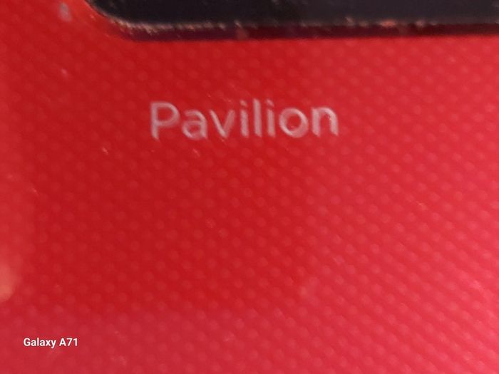 HP Pavillion, Red, 4GB Ram, 700GB HDD, Windows 8 Pro, AMD A4-5000 APU with Radeon HD Graphis 1.5GHz, Chrome and VLC for best movie ecperience