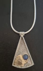 Sterling Silver & 9ct Gold Pendant