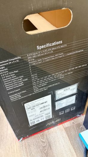 ASUS ROG Hyperion GR701 Full Tower Gaming Case
