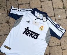 Adidas Real Madrid 2000/01 home jersey