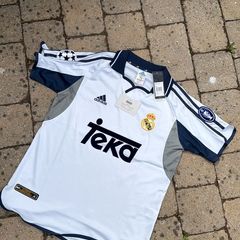 Adidas Real Madrid 2000/01 home jersey