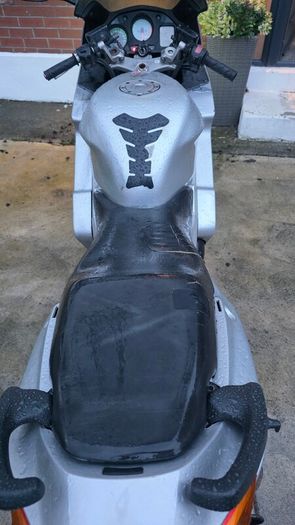vfr800 givi box and rails to mount