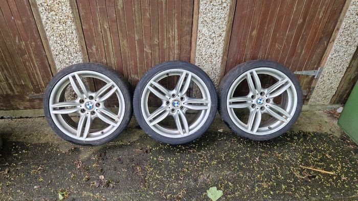 Car bmw f 10 m sport