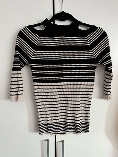 Stripe cold shoulder top
