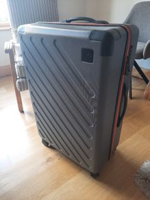 Large Portland Suitcase