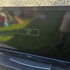 Toshiba flat screen tv - not smart
